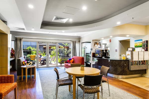 Oaklands Park Lodge Residential Care