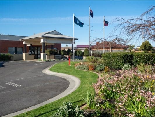 Latrobe Valley Village Hostel