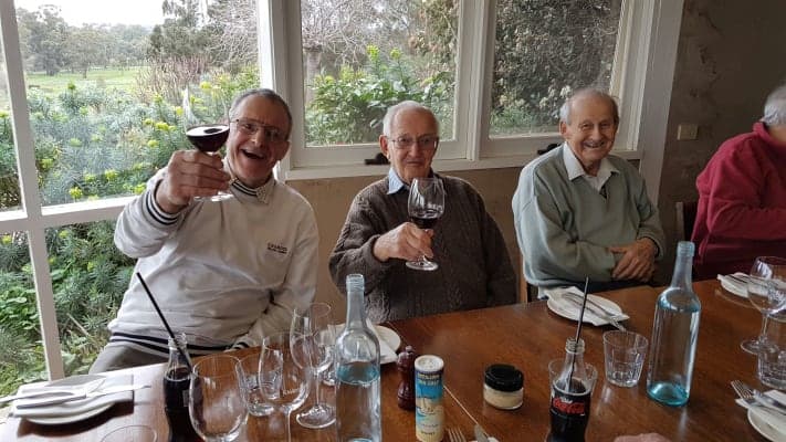 Lakeview Lodge Hostel